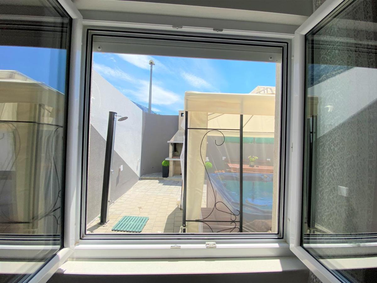 Lux Apartment Sea Shell With Jacuzzi * Makarska